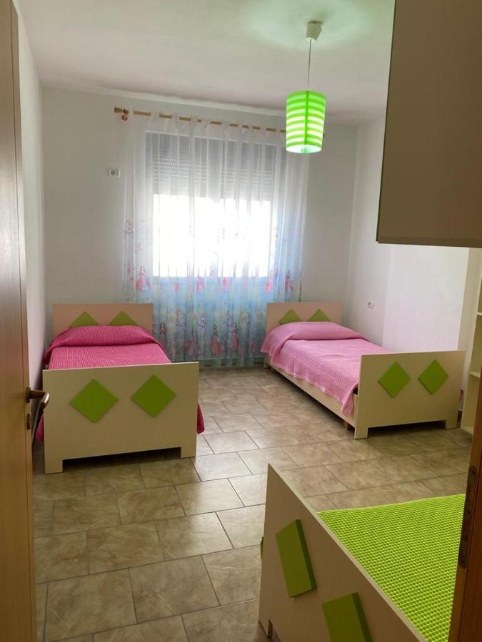 Agaraj Apartament Apartment Orikum Ngoại thất bức ảnh