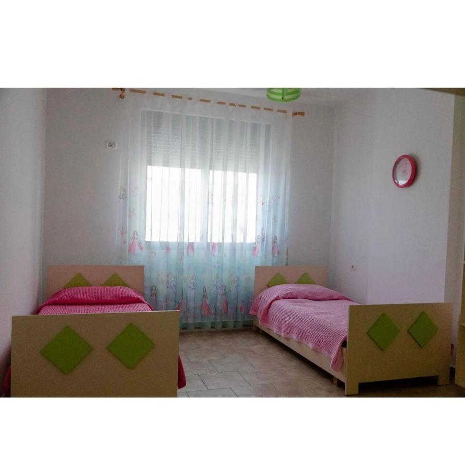 Agaraj Apartament Apartment Orikum Ngoại thất bức ảnh
